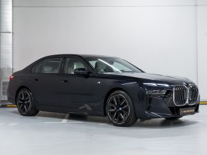 BMW, i7, 2022 купить в салоне Million Miles
