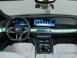 BMW, i7, 2022 купить в салоне Million Miles