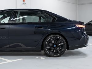 BMW, i7, 2022 купить в салоне Million Miles