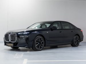 BMW, i7, 2022 купить в салоне Million Miles