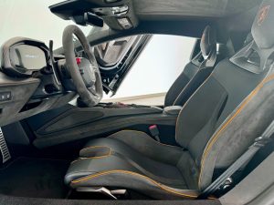 Lamborghini, Revuelto, I, 2025 купить в салоне Million Miles