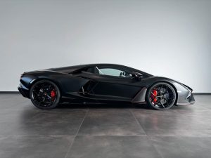 Lamborghini, Revuelto, I, 2025 купить в салоне Million Miles