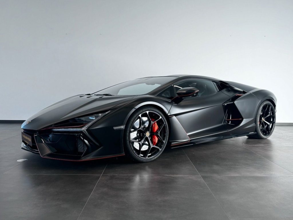 Lamborghini, Revuelto, I, 2025 купить в салоне Million Miles