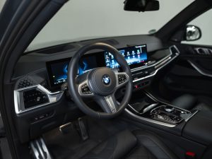 BMW, X5, IV (G05/G18) Рестайлинг, 2023 купить в салоне Million Miles
