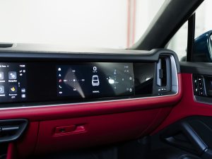 Porsche, Cayenne, III Рестайлинг, 2023 купить в салоне Million Miles