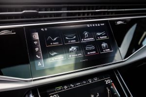 Audi, Q8, I (4M) Рестайлинг, 2025 купить в салоне Million Miles