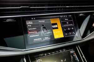 Audi, Q8, I (4M) Рестайлинг, 2025 купить в салоне Million Miles