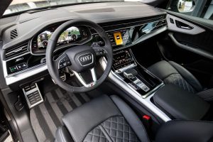 Audi, Q8, I (4M) Рестайлинг, 2025 купить в салоне Million Miles