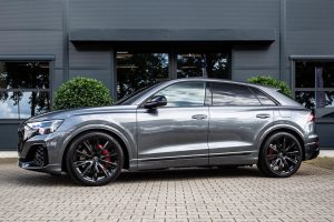 Audi, Q8, I (4M) Рестайлинг, 2025 купить в салоне Million Miles
