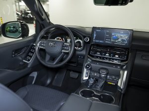 Toyota, Land Cruiser, 300 Series, 2024 купить в салоне Million Miles