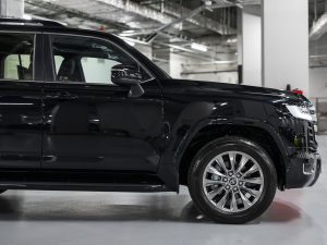 Toyota, Land Cruiser, 300 Series, 2024 купить в салоне Million Miles