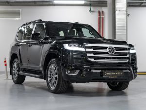 Toyota, Land Cruiser, 300 Series, 2024 купить в салоне Million Miles
