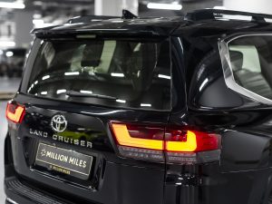 Toyota, Land Cruiser, 300 Series, 2024 купить в салоне Million Miles