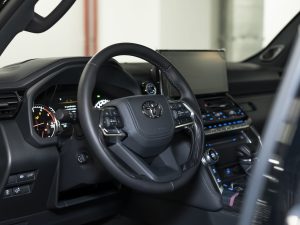 Toyota, Land Cruiser, 300 Series, 2024 купить в салоне Million Miles