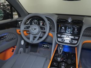 Bentley, Bentayga, I Рестайлинг, 2025 купить в салоне Million Miles