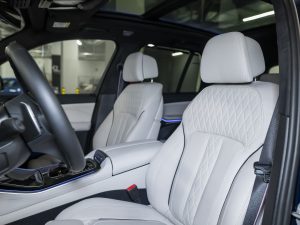 BMW, X5, IV (G05/G18) Рестайлинг, 2024 купить в салоне Million Miles