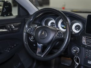 Mercedes-Benz, CLS, II (C218) Рестайлинг, 2015 купить в салоне Million Miles