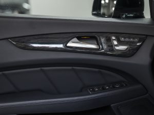 Mercedes-Benz, CLS, II (C218) Рестайлинг, 2015 купить в салоне Million Miles
