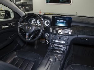 Mercedes-Benz, CLS, II (C218) Рестайлинг, 2015 купить в салоне Million Miles