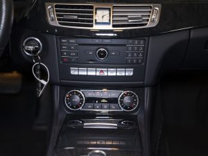 Mercedes-Benz, CLS, II (C218) Рестайлинг, 2015 купить в салоне Million Miles