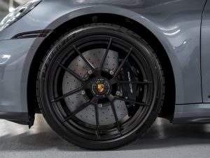 Porsche, 911, VIII (992) Рестайлинг, 2025 купить в салоне Million Miles