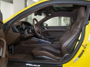 Porsche, 911, VIII (992), 2021 купить в салоне Million Miles