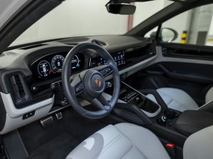 Porsche, Cayenne, III Рестайлинг, 2024 купить в салоне Million Miles