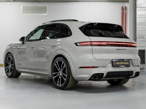 Porsche, Cayenne, III Рестайлинг, 2024 купить в салоне Million Miles