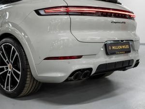 Porsche, Cayenne, III Рестайлинг, 2024 купить в салоне Million Miles
