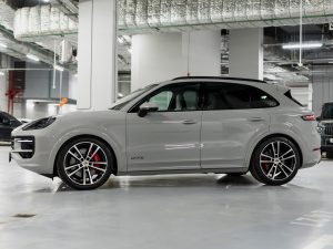 Porsche, Cayenne, III Рестайлинг, 2024 купить в салоне Million Miles
