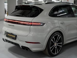 Porsche, Cayenne, III Рестайлинг, 2024 купить в салоне Million Miles