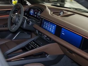 Porsche, Macan, II, 2024 купить в салоне Million Miles