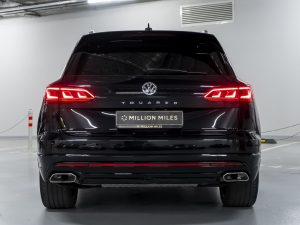 Volkswagen, Touareg, III, 2019 купить в салоне Million Miles