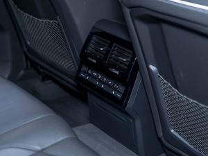 Volkswagen, Touareg, III, 2019 купить в салоне Million Miles