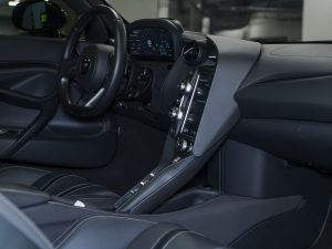 McLaren, 720S, 2019 купить в салоне Million Miles