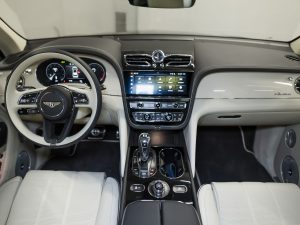 Bentley, Bentayga, I Рестайлинг, 2024 купить в салоне Million Miles