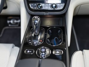 Bentley, Bentayga, I Рестайлинг, 2024 купить в салоне Million Miles