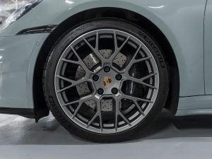 Porsche, 911, VIII (992) Рестайлинг, 2024 купить в салоне Million Miles