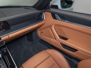 Porsche, 911, VIII (992) Рестайлинг, 2024 купить в салоне Million Miles