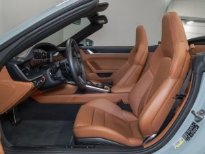 Porsche, 911, VIII (992) Рестайлинг, 2024 купить в салоне Million Miles