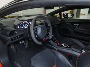 Lamborghini, Huracán, 2019 купить в салоне Million Miles