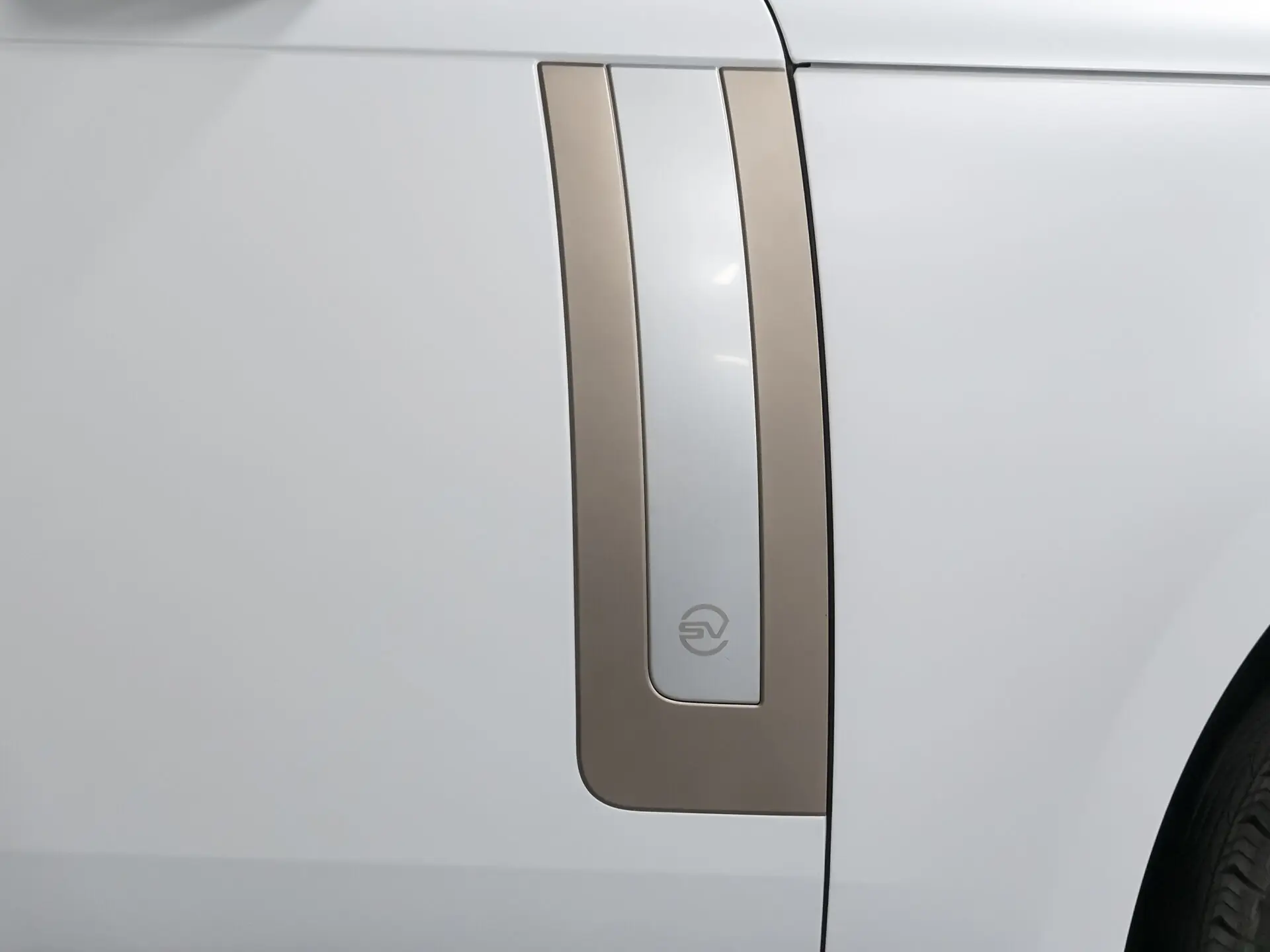 Land Rover Range Rover Long, V, 2025 купить в салоне Million Miles