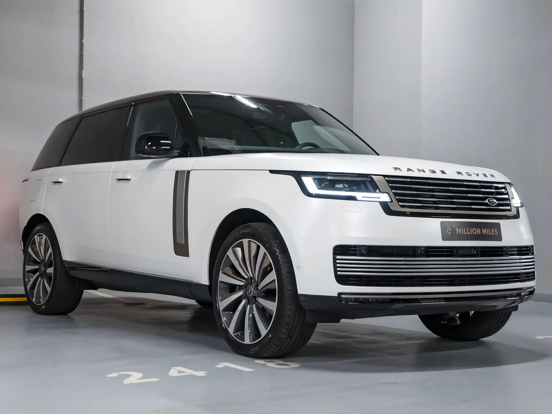 Land Rover Range Rover Long, V, 2025 купить в салоне Million Miles