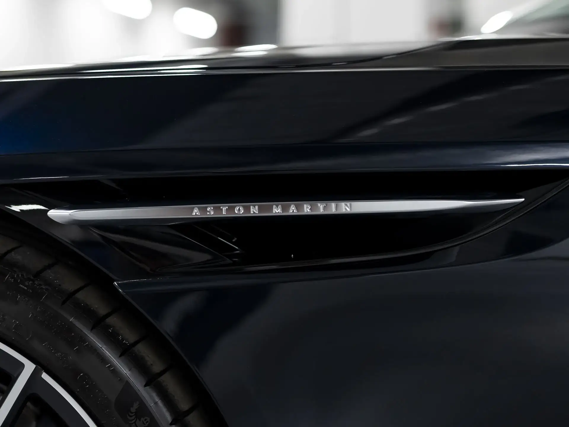 Aston Martin DB12, I, 2024 купить в салоне Million Miles