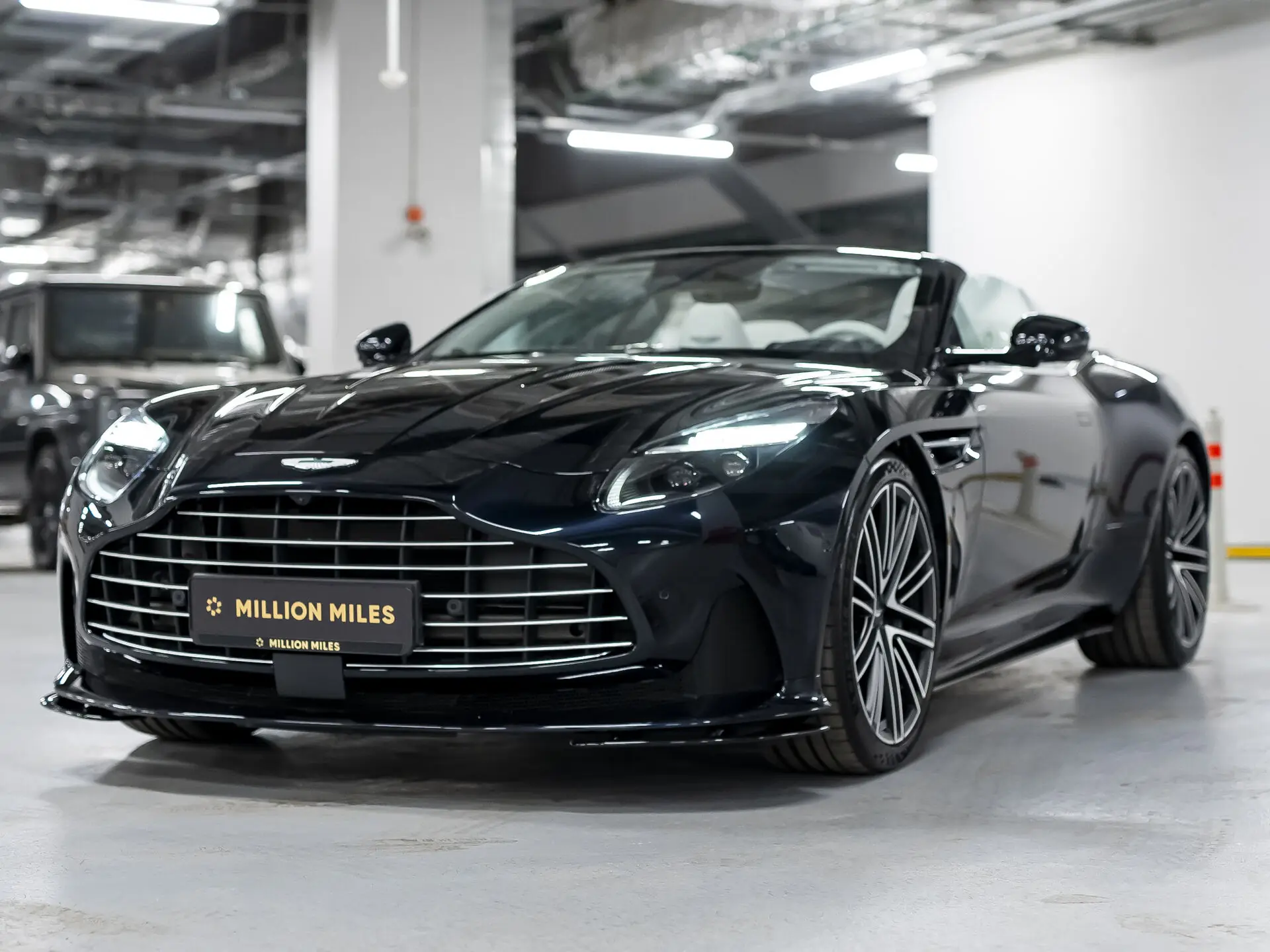 Aston Martin DB12, I, 2024 купить в салоне Million Miles