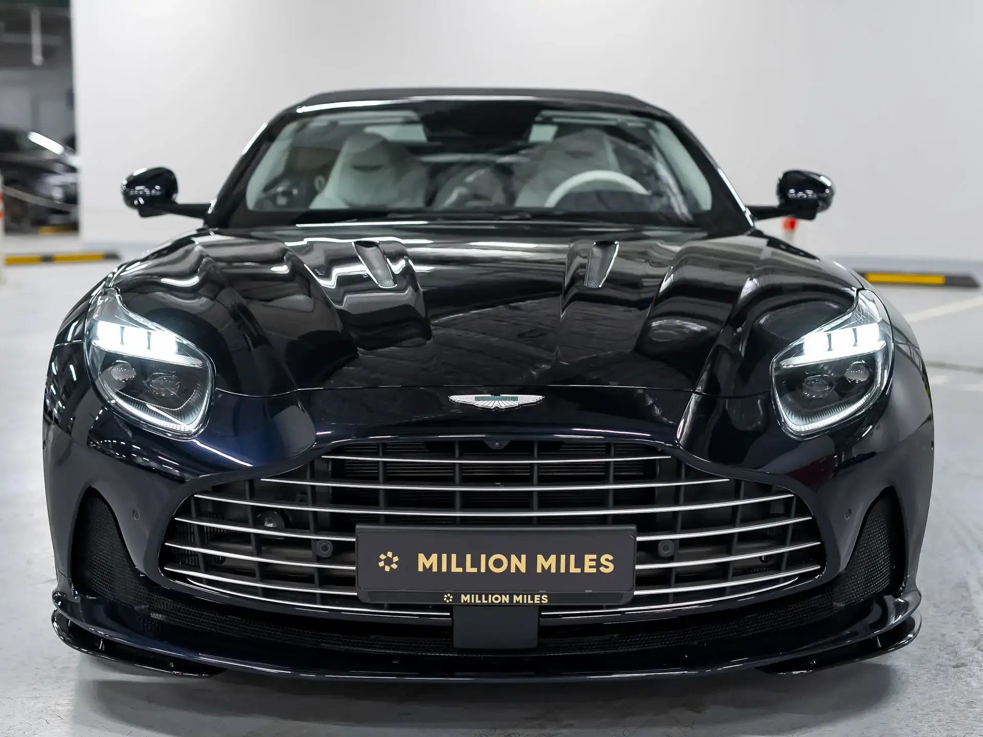 Aston Martin DB12, I, 2024 купить в салоне Million Miles