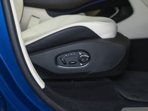 Aston Martin, DBX, I, 2021 купить в салоне Million Miles