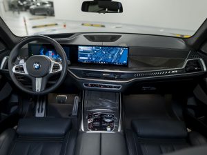 BMW, X7, I (G07) Рестайлинг, 2024 купить в салоне Million Miles