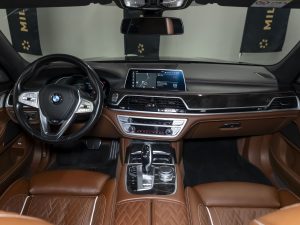 BMW, 7 серии, VI (G11/G12), 2019 купить в салоне Million Miles