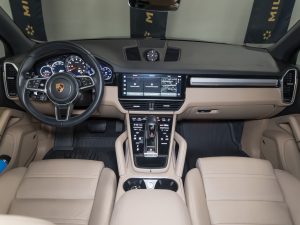 Porsche, Cayenne, III, 2022 купить в салоне Million Miles